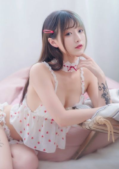隔壁的女人