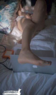 津津