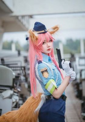 卖房子的女人01