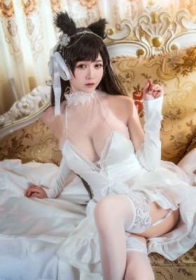请吃饭的漂亮姐姐